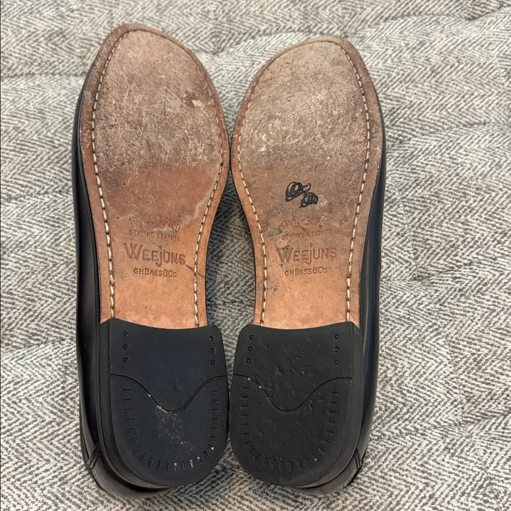 Bass Weejuns P Glitter loafers size 9.5 M